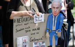 جانب من التظاهرات في باريس رفضا لزيارة رئيس الوزراء الإسرائيلي بنيامين نتنياهو