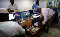 اسعار العملات في البنك المركزي السوداني والسوق السوداء