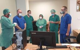 وزيرة الصحة خلال زيارتها مستشفى هوغو تشافيز
