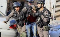 الاحتلال يعتقل شاباً عقب الاعتداء عليه وسط القدس