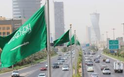 وزير المالية : إجراءات جديدة لوقف خسائر الاقتصاد السعودي بينها إيقاف بدل غلاء المعيشة 