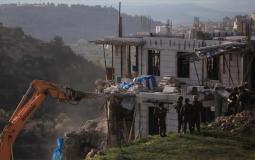 قوات الاحتلال تهدم بنايتين قيد الإنشاء شرق القدس