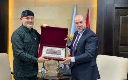 الهباش يستقبل مستشار الرئيس الشيشاني