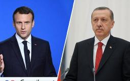 الرئيس التركي رجب طيب أردوغان نظيره الفرنسي إيمانويل ماكرون