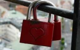 أقفال الحب