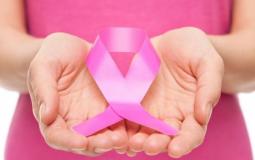 التوعية بسرطان الثدي - تعبيرية