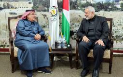  رئيس المكتب السياسي لحركة حماس إسماعيل هنية يستقبل السفير العمادي في غزة