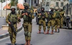 قوات الاحتلال تعتقل مواطنين من الضفة