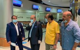 السفير الفلسطيني لدى البحرين يعود إلى الوطن