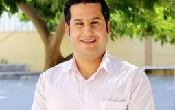 الكاتب أحمد حمودة