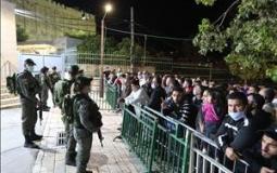 قوات الاحتلال تمنع المواطنين من الوصول إلى الحرم الإبراهيمي
