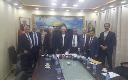 اجتماع اللجنة القانونية لحركة فتح بحضور محمود العالول