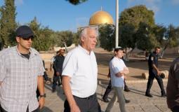 وزير الزراعي الاسرائيلي يقتحم باحات المسجد الاقصى