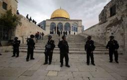 قوات الاحتلال الإسرائيلي تتجول بالمسجد الأقصى