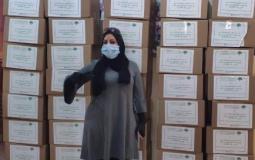 المركز الفلسطيني ينفذ المرحلة الثانية من توزيع حقائب الرعاية الصحية في مخيم الفوار