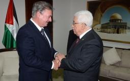 وزير خارجية لوكسمبورغ جان اسيلبورن والرئيس محمود عباس