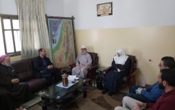 نواب الوسطى يناقشون قضايا المواطنين مع لجنة حصر وتقييم اضرار حريق النصيرات