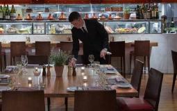 شاب يكسب أموالًا طائلة بطريقةٍ لا تُصدّق!