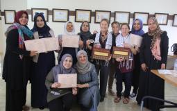 برنامج غزة يختتم ورشة عمل إشرافية للسيكودراما ودورة بعنوان الإسعافات النفسية الأولية -1 (1).JPG