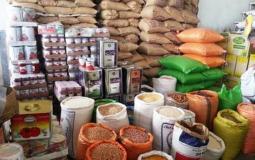 الاقتصاد تغلق محلًا في رام الله يبيع منتجات منتهية الصلاحية