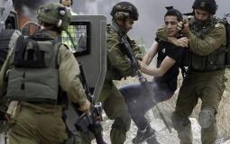 الاحتلال الاسرائيلي يعتدي على شاب