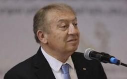 وزير الاقتصاد الفلسطيني خالد العسيلي