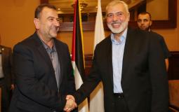 إسماعيل هنية رئيس المكتب السياسي لحركة "حماس" و صالح العاروري في غزة -ارشيف0