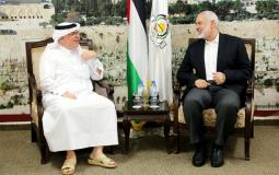 رئيس المكتب السياسي لحركة حماس إسماعيل  هنية يجتمع مع السفير محمد العمادي في غزة
