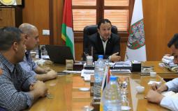 بلدية غزة ومباحث السياحة تبحثان تعزيز التعاون المشترك