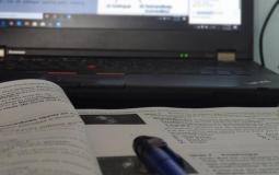 جامعة القدس تستأنف الدراسة عبر التعليم الالكتروني بسبب كورونا