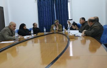لجنة الداخلية تلتقي بوزارة السياحة وبلدية غزة