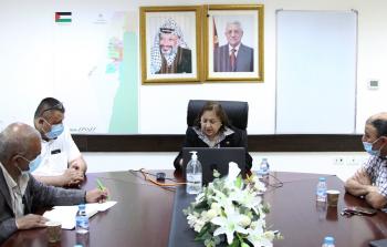 اللجنة الوبائية تناقش وضع كورونا وترفع توصياتها لرئيس الوزراء