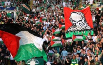 رفع العلم الفلسطيني من جماهير سيلتيك الاسكتلندي -ارشيفية-