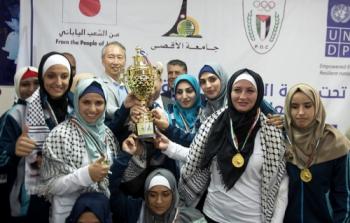 بطولتي كرة المضرب والكرة الطائرة للفتيات في غزة