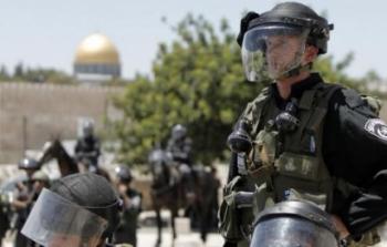 الشرطة الاسرائيلية تقتحم الاقصى