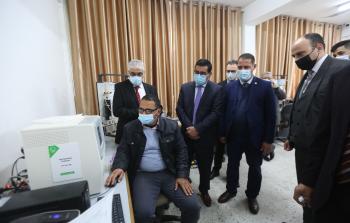 جامعة الأزهر تفتتح مختبر المعدّات الطبية