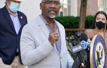 غريغوري ميكس