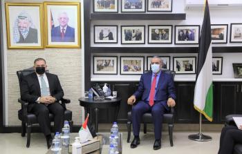 حسين الشيخ يستقبل سفير مصر لدى فلسطين طارق طايل