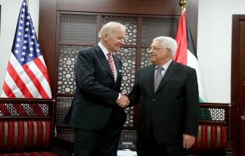الرئيس الفلسطيني محمود عباس ونظيره الأميركي جو بايدن - أرشيف
