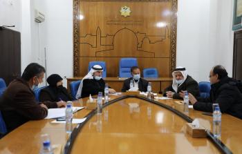 اللجنة الاقتصادية تلتقي منتجي المواد الزراعية