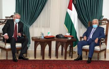 الرئيس عباس يلتقي المبعوث الأممي لعملية السلام بالشرق الأوسط