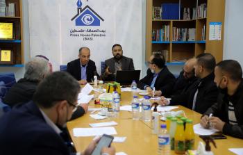 بيت الصحافة يعقد لقاءً خاصًا لمناقشة ميثاق الشرف الصحفي لتغطية الانتخابات الفلسطينية