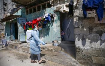 تعقيم أحياء سكنية في غزة - أرشيفية