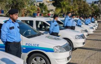 جولة تفقدية على إدارة شرطة المرور بغزة
