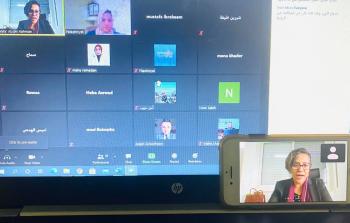 تدريب مؤسسة فلسطينيات عبر تطبيق زوم _ غزة