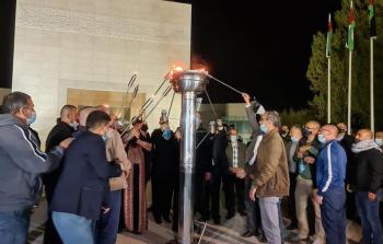 إيقاد شعلة الحرية لمناسبة يوم الأسير الفلسطيني