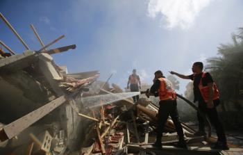 آثار قصف المنازل في شارع الوحدة بغزة