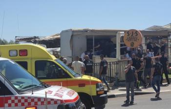 سيارات الإسعاف الإسرائيلية في مكان الحادث