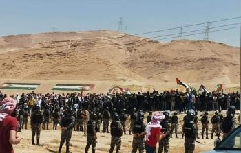 تظاهرة الارنيين على الحدود مع فلسطين امس