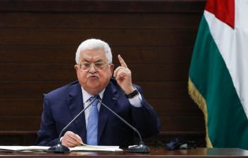 الرئيس عباس قد يتراجع عن خطوات تقليص عقوبات غزة